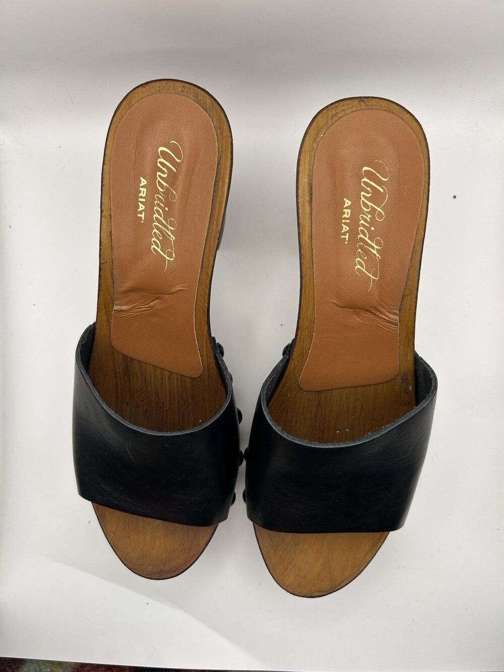 Ariat Black Leather Wood-Platform Clog Heels - Picture 2 of 6